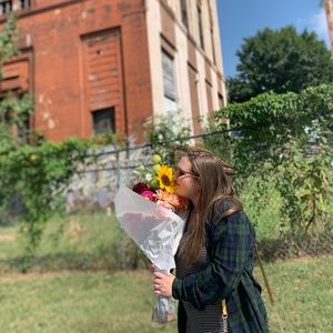 Meet your Posher, Macy